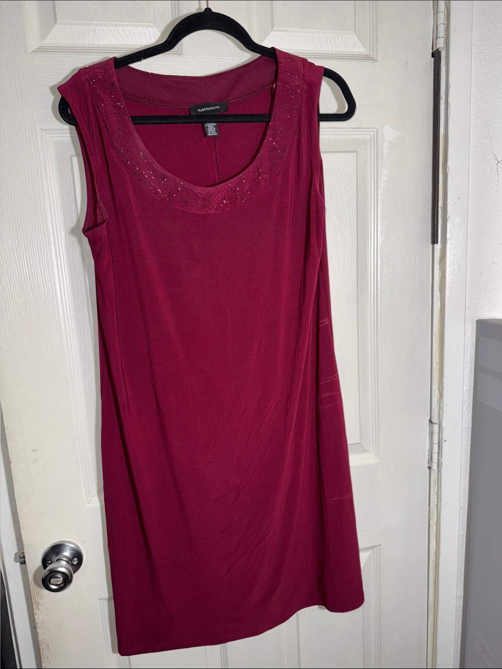R & M Richards Sleeveless Beaded Scoop Neck Mini Dress in Burgundy